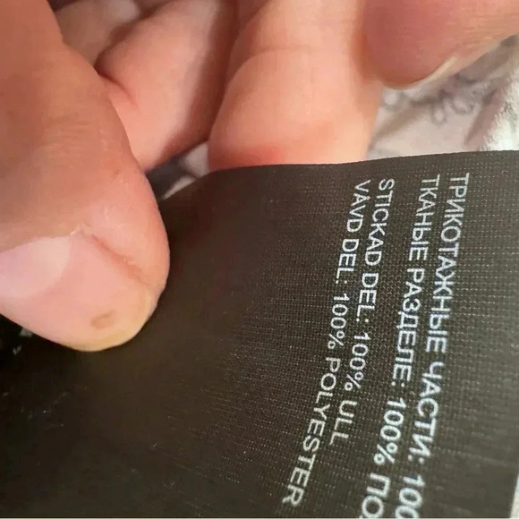 Club Monaco Woman’s Size XS Mixed Media Sweater Gray Floral Long Sleeve Wool - Picture 10 of 11